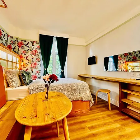 Rest Boutique Notting Hill Hotel